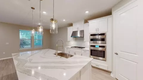 Kitchen - 86579 Oar Row N, Yulee, FL 32097 photo 1 of 19