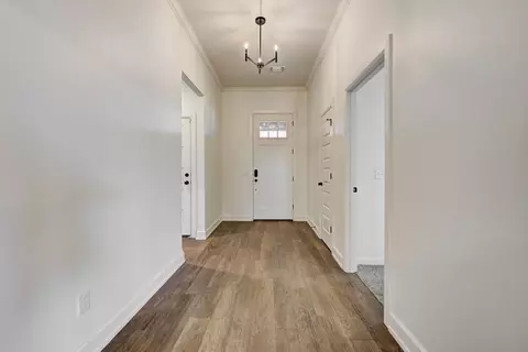 Entry Way - 7201 E Oakland St, Broken Arrow, OK 74014 photo 2 of 3