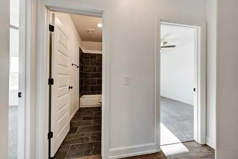 Entry Way - 7201 E Oakland St, Broken Arrow, OK 74014 photo 4 of 5