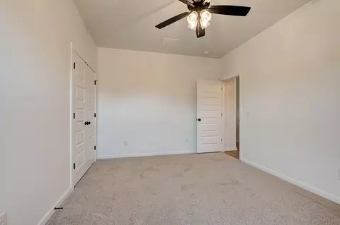 Bedroom - 7201 E Oakland St, Broken Arrow, OK 74014 photo 8 of 10