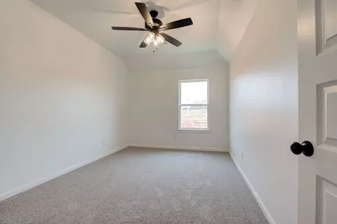 Bedroom - 7201 E Oakland St, Broken Arrow, OK 74014 photo 7 of 10