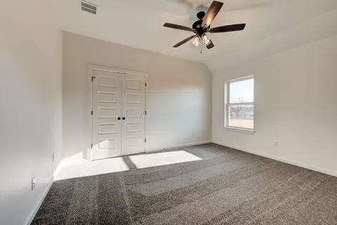 Bedroom - 7201 E Oakland St, Broken Arrow, OK 74014 photo 6 of 11
