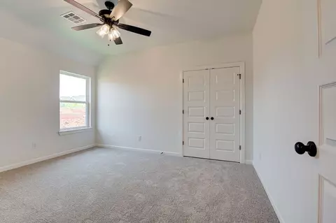Bedroom - 7201 E Oakland St, Broken Arrow, OK 74014 photo 6 of 9