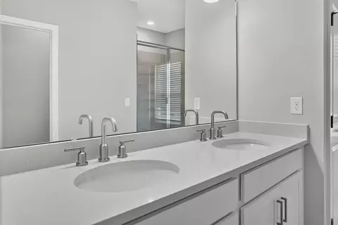 Bath - 402 Cherry Elm Dr, Saint Augustine, FL 32092 photo 1 of 11