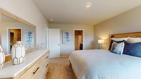 Bedroom - 11 Deerfield Dr, Ward, AR 72176 photo 2 of 4