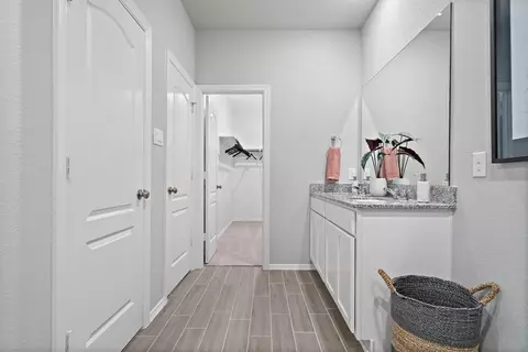 Entry Way - 16768 Needlepoint Dr, Conroe, TX 77302 photo 3 of 4