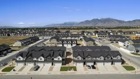 View/Area - 718 N 1600 E, Salem, UT 84653 photo 8 of 19