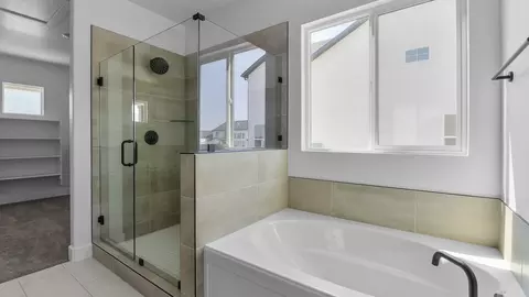 Bath - 718 N 1600 E, Salem, UT 84653 photo 7 of 11