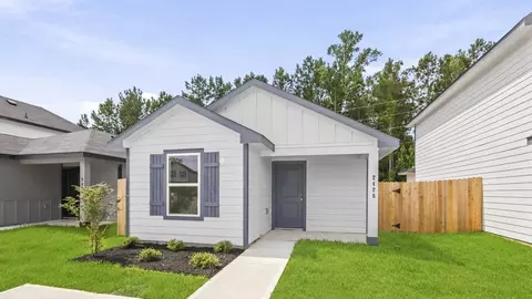 Exterior - 2425 Twin Ct, Splendora, TX 77372 photo 2 of 4