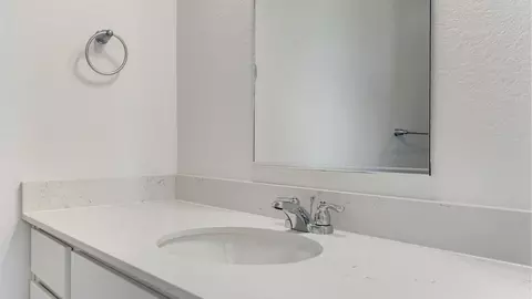 Bath - 2254 Crosswind St, Fort Lupton, CO 80621 photo 1 of 3