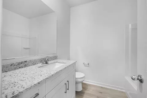 Bath - 14835 White Sage Rd, Apple Valley, CA 92307 photo 3 of 3