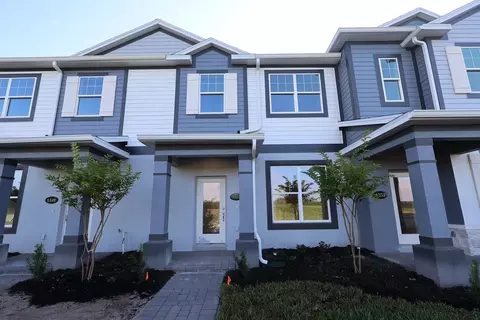 Exterior - 1353 Hyde St, Saint Cloud, FL 34771 photo 3 of 13