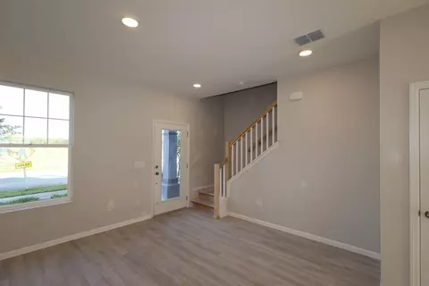 Living - 1353 Hyde St, Saint Cloud, FL 34771 photo 3 of 6