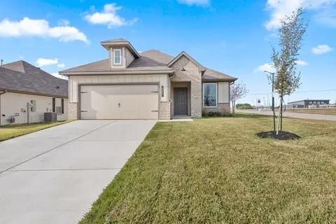 105 Hejl Dr, Caldwell, TX 77836