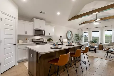 Kitchen - 16185 S 89th E Ave, Bixby, OK 74008 photo 5 of 11