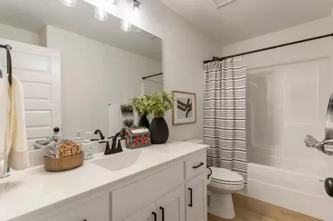 Bath - 16185 S 89th E Ave, Bixby, OK 74008 photo 6 of 12
