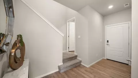 Entry Way - 3965 S Blake Ln, Spokane, WA 99206 photo 1 of 3