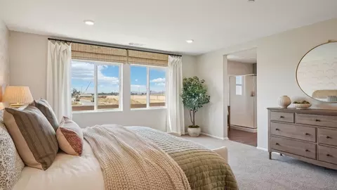 Bedroom - 31053 Willow Oak Dr, Winchester, CA 92596 photo 2 of 6