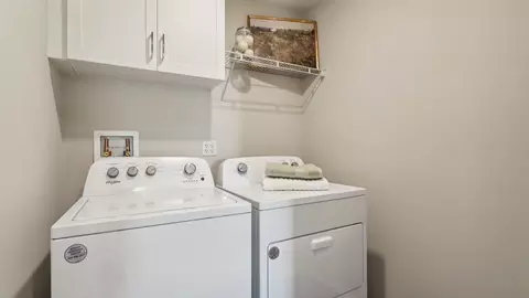 Other - 31053 Willow Oak Dr, Winchester, CA 92596 photo 4 of 7