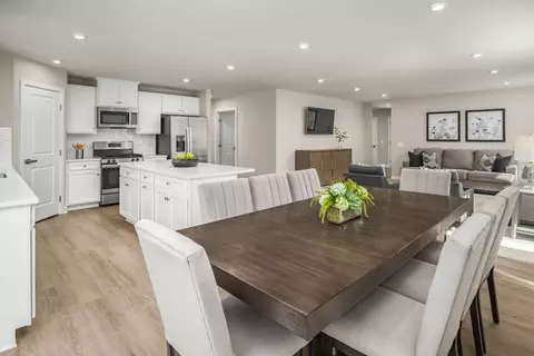 Dining - 125 Stonecrest Trl, Elyria, OH 44035 photo 1 of 2