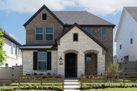 8724 Treeline Pkwy, Justin, TX 76247