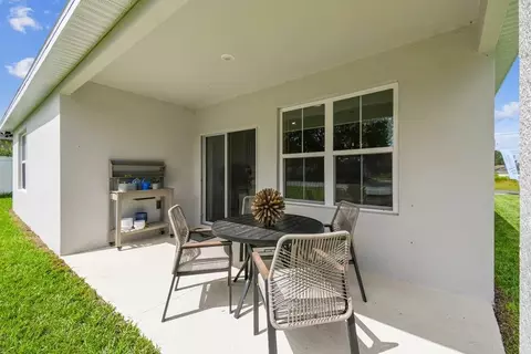 17084 SW 40th Ter, Ocala, FL 34473