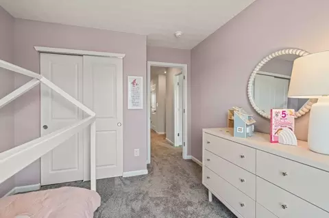 Bedroom - 206 Scorsese St, Springfield, OH 45505 photo 11 of 14
