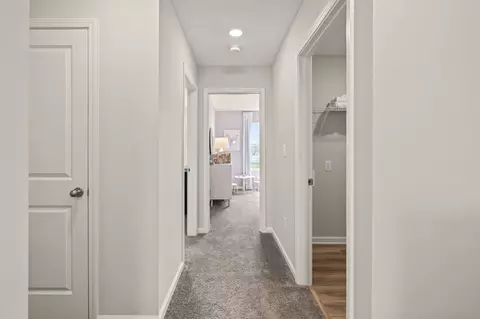 Entry Way - 206 Scorsese St, Springfield, OH 45505 photo 10 of 10