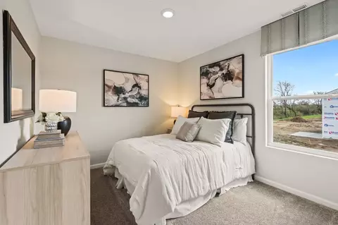Bedroom - 206 Scorsese St, Springfield, OH 45505 photo 8 of 14