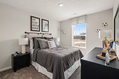Bedroom - 206 Scorsese St, Springfield, OH 45505 photo 13 of 14