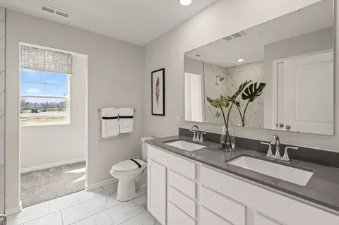 Bath - 206 Scorsese St, Springfield, OH 45505 photo 4 of 10