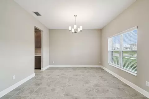 37874 Tobiano Loop, Dade City, FL 33525