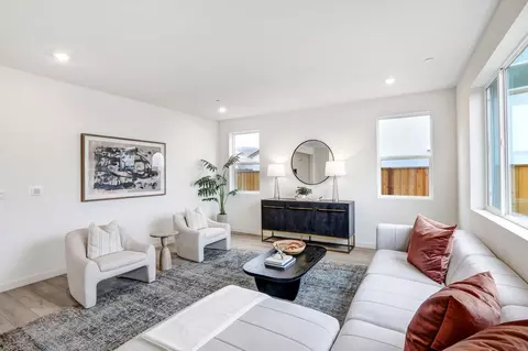 Living - 8017 Bordoni Dr, Vallejo, CA 94591 photo 1 of 2