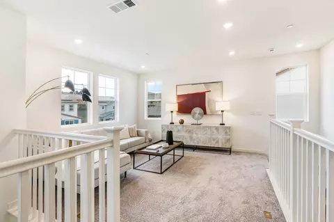 Entry Way - 8017 Bordoni Dr, Vallejo, CA 94591 photo 3 of 9