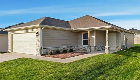 20338 W 194th Ter, Spring Hill, KS 66083