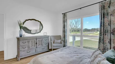 Bedroom - 28025 Hallow Trl, Elberta, AL 36530 photo 2 of 23