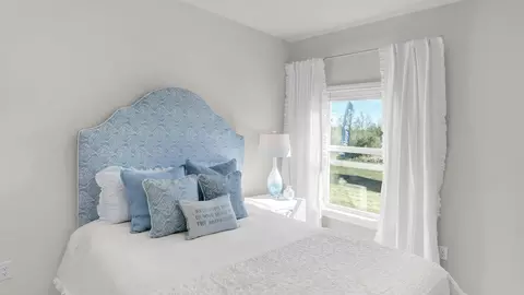 Bedroom - 28025 Hallow Trl, Elberta, AL 36530 photo 23 of 23