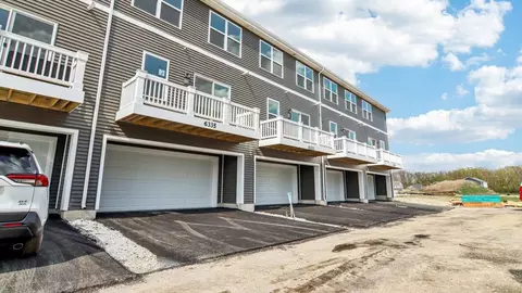 Exterior - 1364 Foxglove Dr, Bartlett, IL 60103 photo 3 of 10