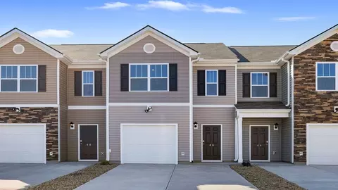 109 Pleasant Woods Trl, Greenville, SC 29605