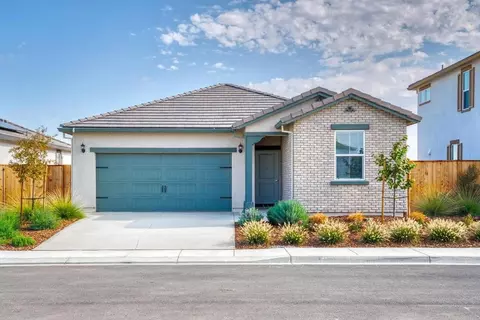 632 Darlington Way, Patterson, CA 95363