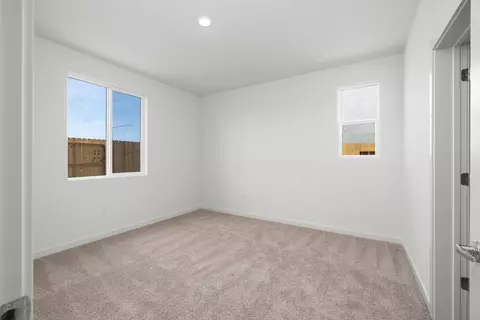 Bedroom - 632 Darlington Way, Patterson, CA 95363 photo 2 of 3