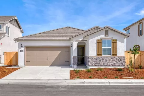 Exterior - 632 Darlington Way, Patterson, CA 95363 photo 7 of 10