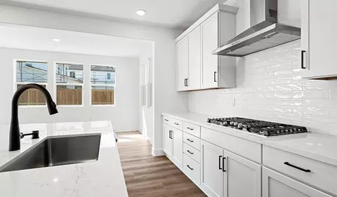 Kitchen - 770 E Lorca St, Mountain House, CA 95391 photo 3 of 7