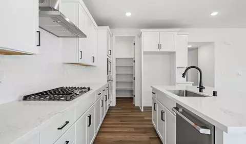 Kitchen - 770 E Lorca St, Mountain House, CA 95391 photo 2 of 6