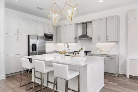 Kitchen - 2841 Ridgecrest Pl, Naples, FL 34112 photo 1 of 2