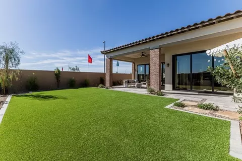 Exterior - 1533 E Cherrywood Pl, Chandler, AZ 85249 photo 8 of 9