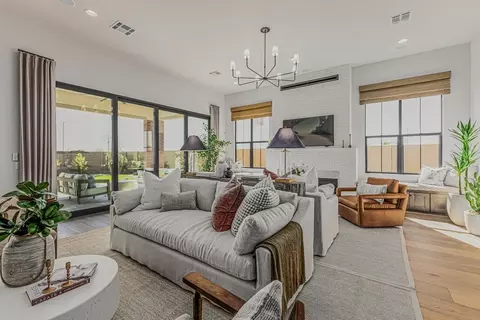 Living - 1533 E Cherrywood Pl, Chandler, AZ 85249 photo 3 of 5