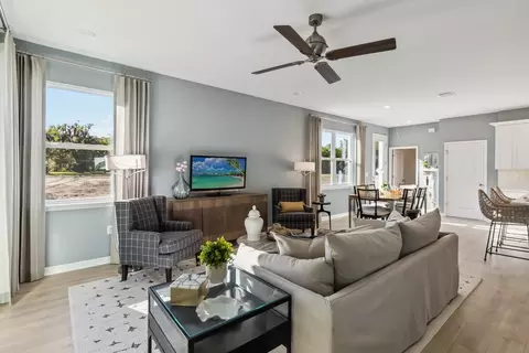 Living - 5228 Luisa Ct, Saint Cloud, FL 34771 photo 4 of 4