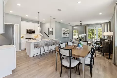 Dining - 5228 Luisa Ct, Saint Cloud, FL 34771 photo 3 of 4