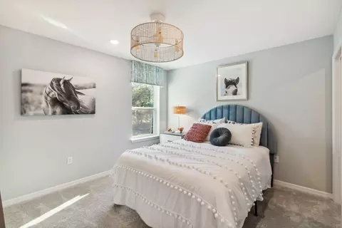 Bedroom - 5228 Luisa Ct, Saint Cloud, FL 34771 photo 7 of 9